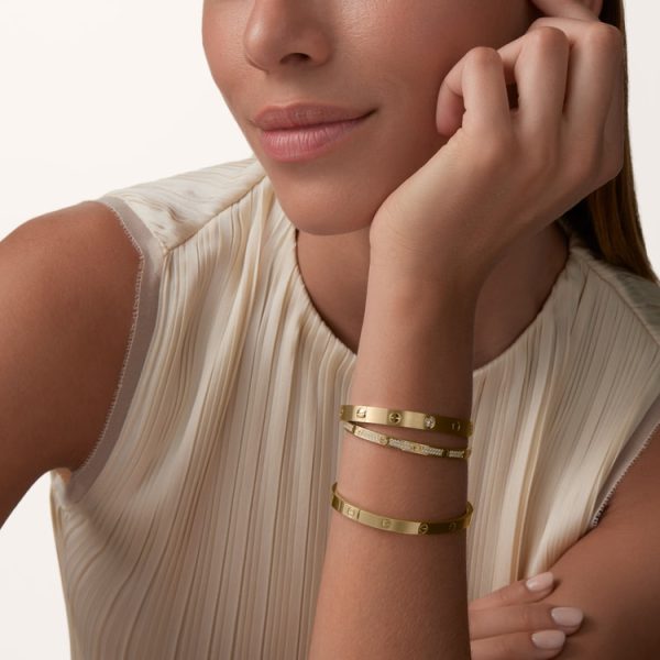 CARTIER LOVE BRACELET, CLASSIC MODEL, BRUSHED, 4 DIAMONDS - Image 6