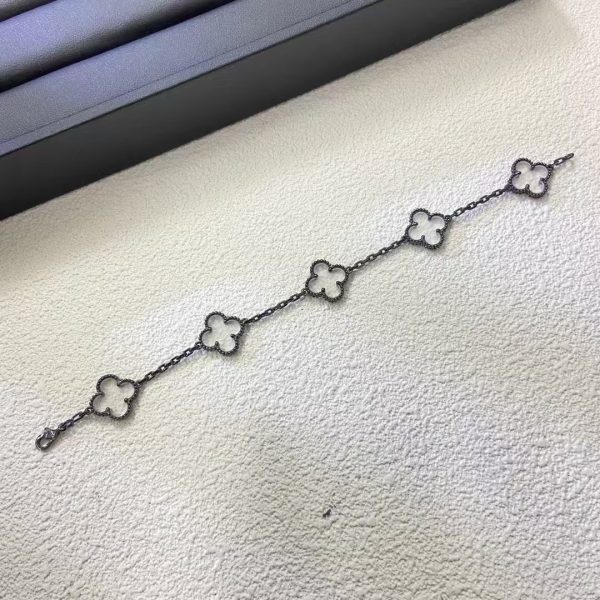 Van Cleef & Arpels Vintage Alhambra bracelet, 5 motifs - Image 4
