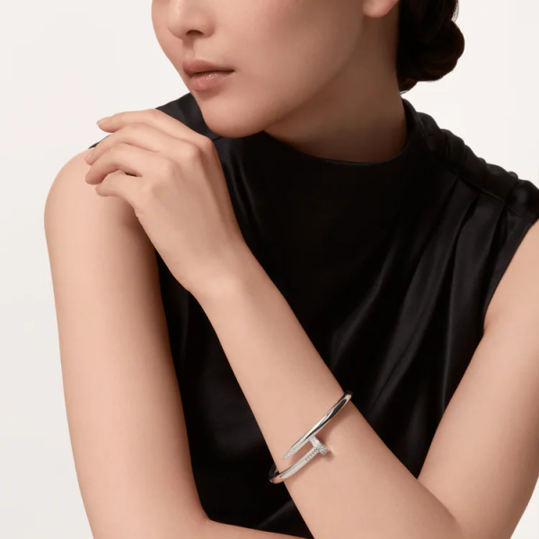 CARTIER JUSTE UN CLOU BRACELET, MEDIUM MODEL - Image 9