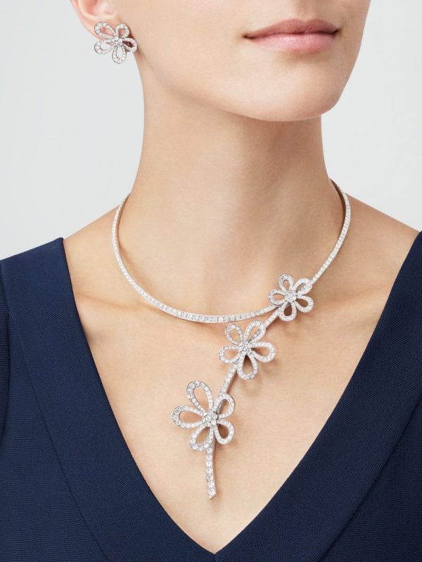 Van Cleef & Arpels Flowerlace earrings - Image 2