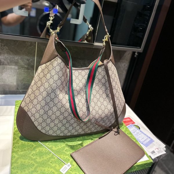 GUCCI medium shoulder bag - Image 5