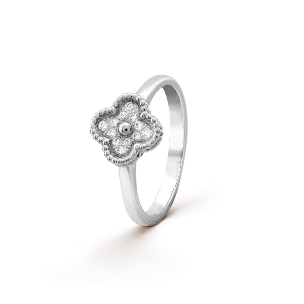 Van Cleef & Arpels Sweet Alhambra ring