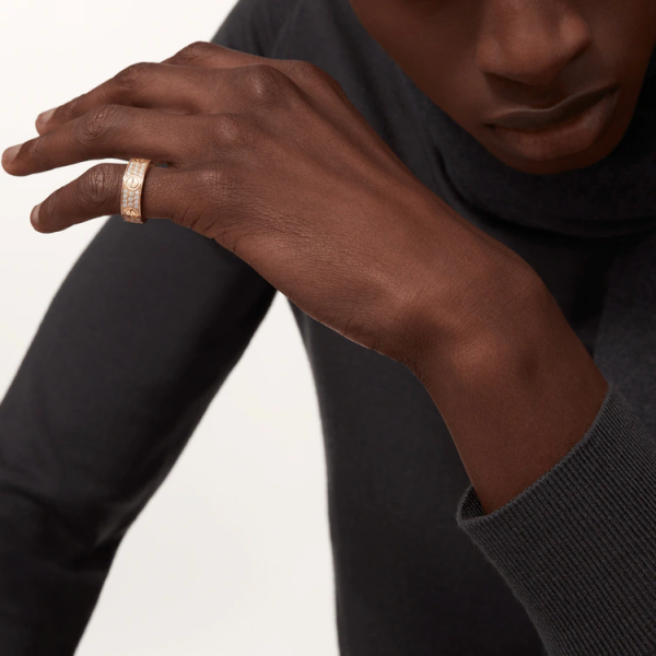 CARTIER LOVE RING, DIAMOND-PAVED - Image 8