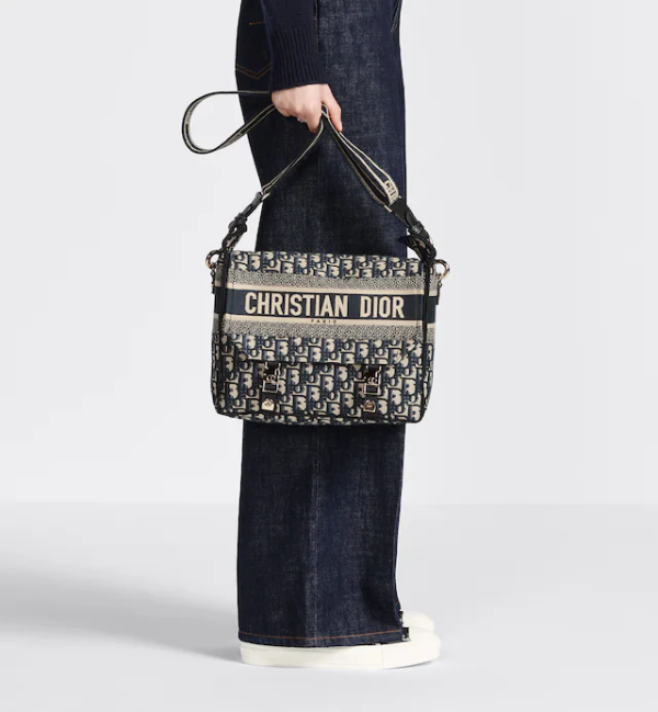 DIOR MEDIUM CAMP BAG - Image 7