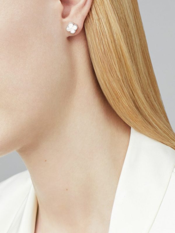 Van Cleef & Arpels Sweet Alhambra earstuds - Image 2