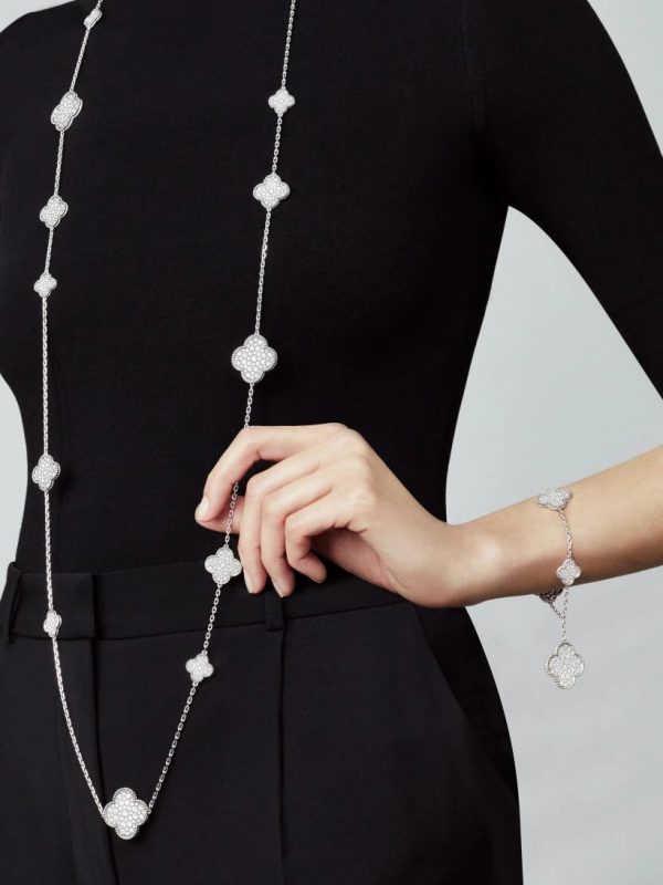 Van Cleef & Arpels Magic Alhambra long necklace, 16 motifs - Image 3