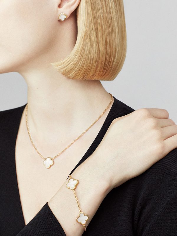 Van Cleef & Arpels Pure Alhambra pendant - Image 3