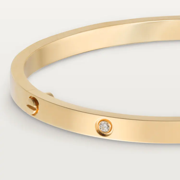CARTIER LOVE BRACELET, SMALL MODEL, 6 DIAMONDS - Image 3