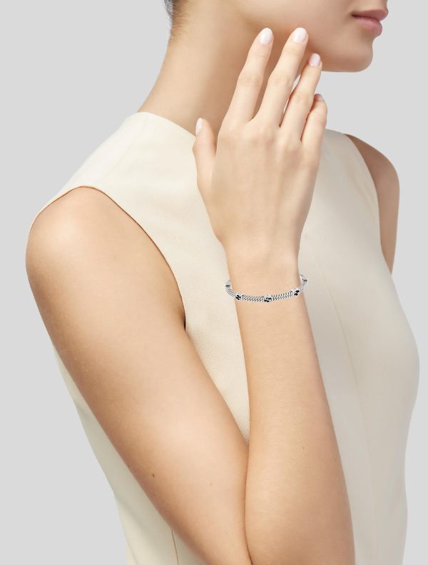 GUCCI Thin Interlocking G Cuff Bracelet - Image 2