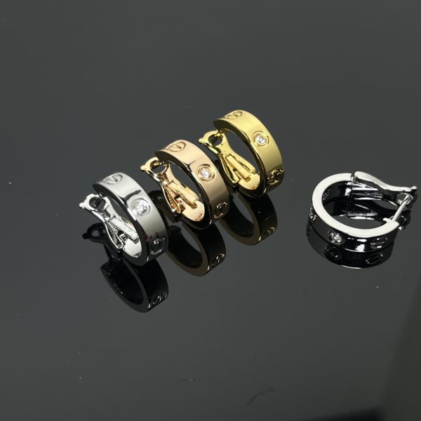 CARTIER Love earrings