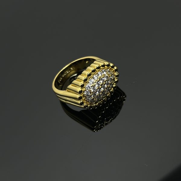 Van Cleef & Arpels Perlèe diamonds pavè ring - Image 2