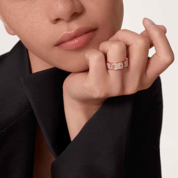CARTIER LOVE RING, DIAMOND-PAVED - Image 7