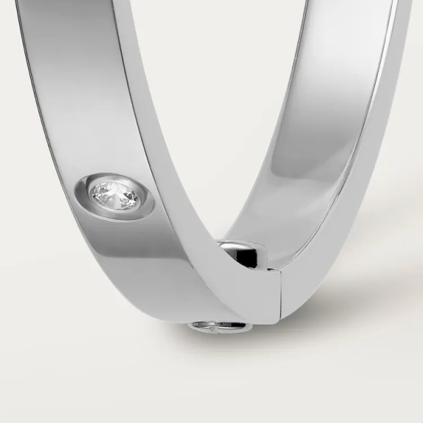 CARTIER LOVE BRACELET, SMALL MODEL, 10 DIAMONDS - Image 5