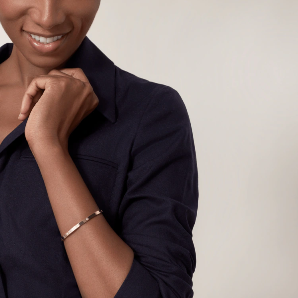 CARTIER LOVE BRACELET, SMALL MODEL, 6 DIAMONDS - Image 10