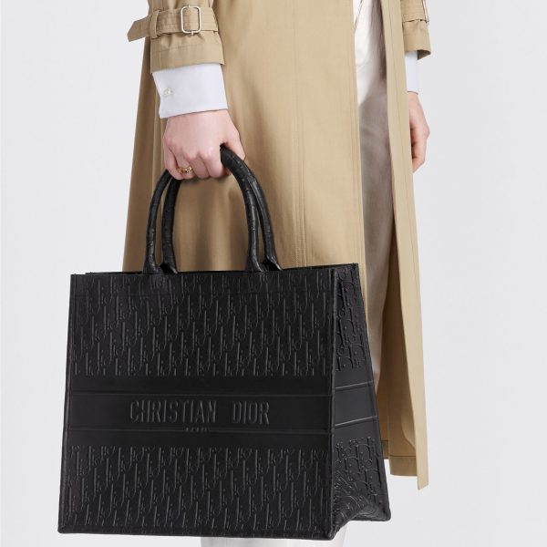 DIOR LARGE  BOOK TOTE - Image 7