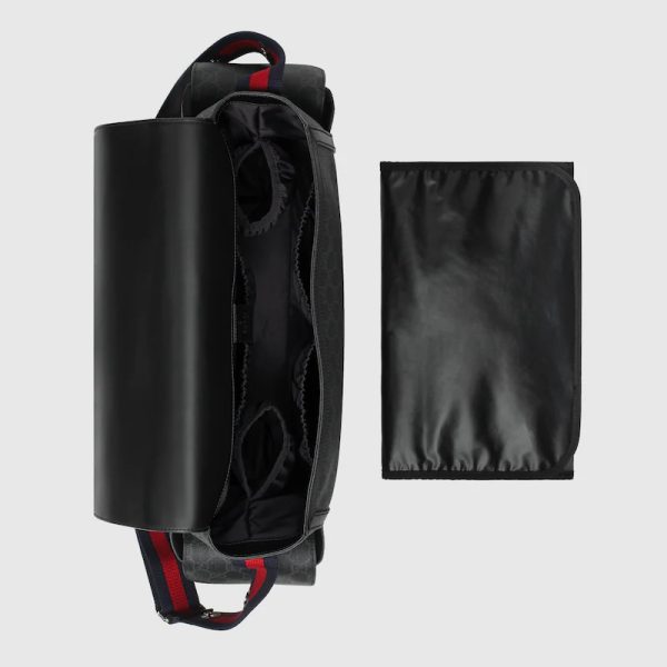 GUCCI SUPREME DIAPER BAG - Image 3
