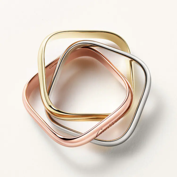 CARTIER TRINITY CUSHION RING, MEDIUM MODEL - Image 5
