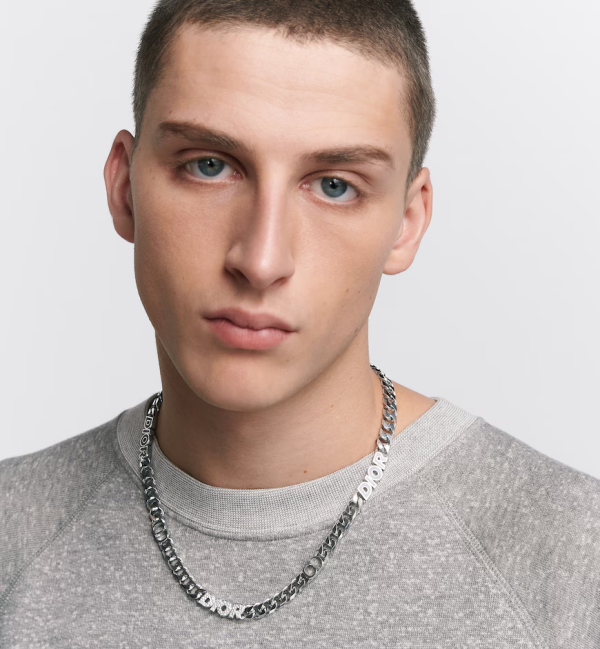 DIOR Italic Chain Link Necklace - Image 2