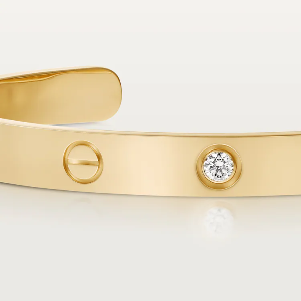 CARTIER LOVE BRACELET, 1 DIAMOND - Image 2