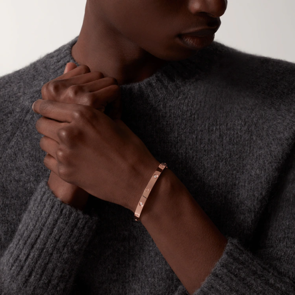 CARTIER LOVE BRACELET, 4 DIAMONDS - Image 10