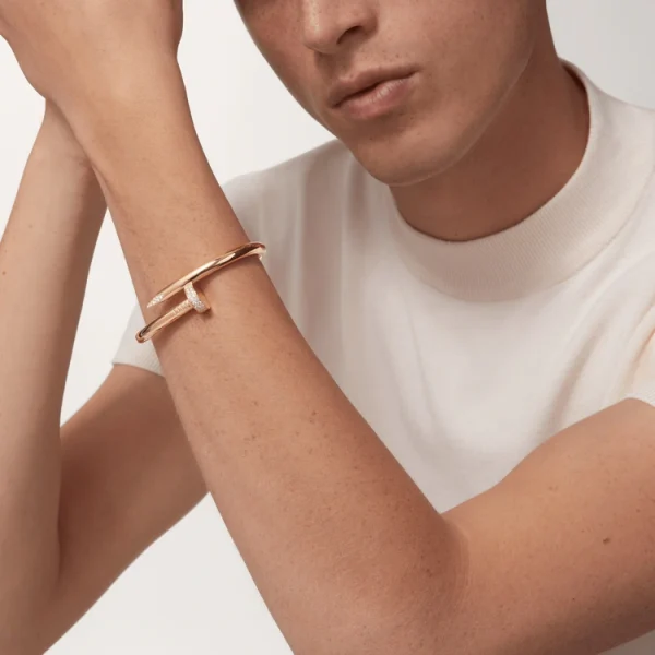 CARTIER JUSTE UN CLOU BRACELET, MEDIUM MODEL - Image 9