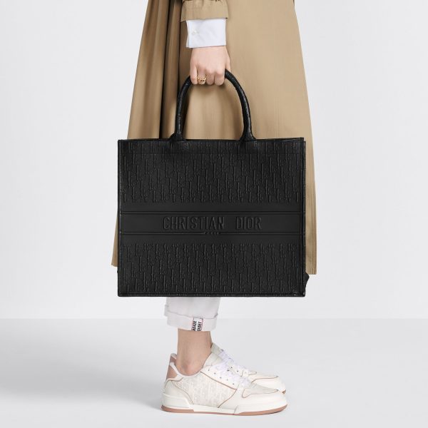 DIOR LARGE  BOOK TOTE - Image 6