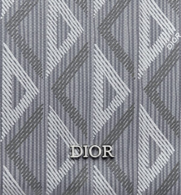 DIOR Toiletry Bag - Image 5