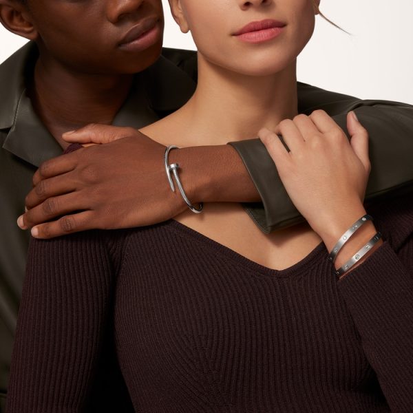 CARTIER LOVE BRACELET, CLASSIC MODEL, BRUSHED, 4 DIAMONDS - Image 6
