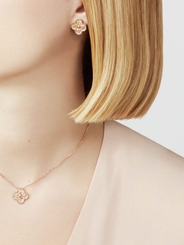 Van Cleef & Arpels Vintage Alhambra earrings - Image 2