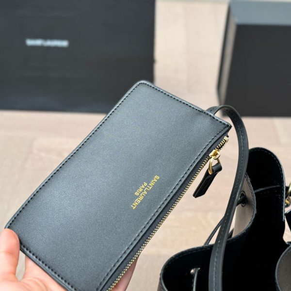 SAINT LAURENT PARIS VII pochon in lambskin - Image 5