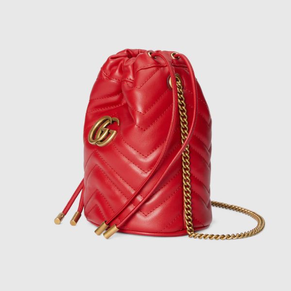 GUCCI MARMONT MATELASSE MINI BUCKET BAG - Image 2