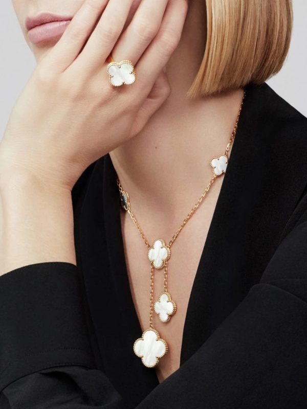 Van Cleef & Arpels Magic Alhambra ring - Image 2
