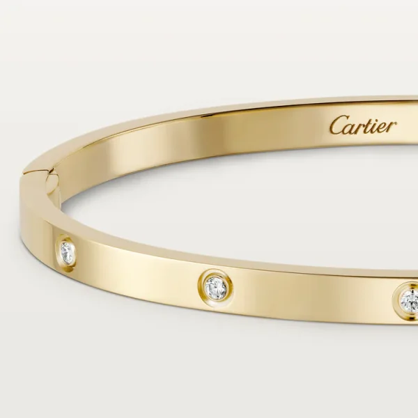 CARTIER LOVE BRACELET, SMALL MODEL, 10 DIAMONDS - Image 6