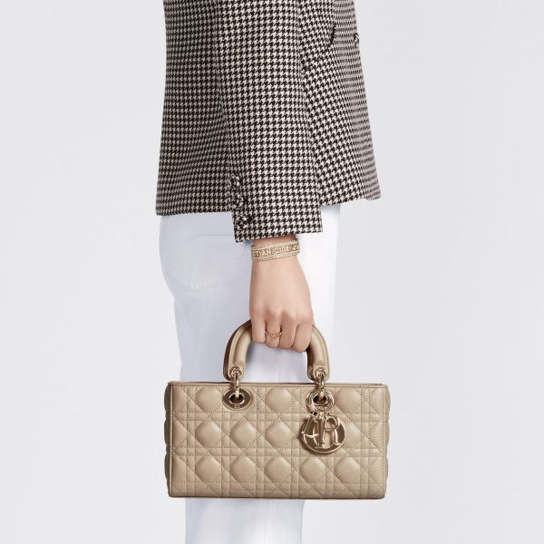 DIOR MEDIUM LADY D-JOY BAG - Image 8