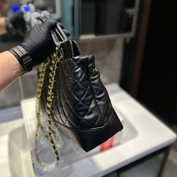 SAINT LAURENT Classic Tote Bag - Image 5