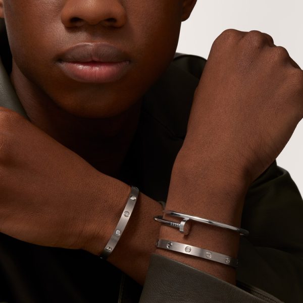 CARTIER LOVE BRACELET, CLASSIC MODEL, BRUSHED, 4 DIAMONDS - Image 5