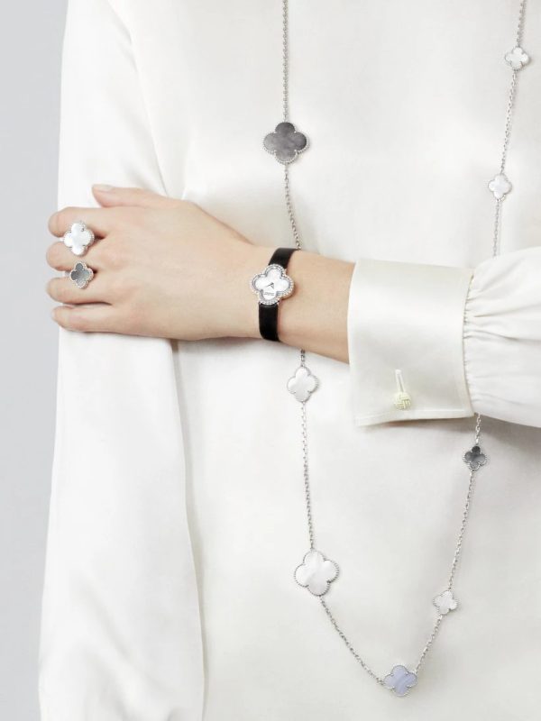 Van Cleef & Arpels Magic Alhambra Between the Finger ring - Image 4
