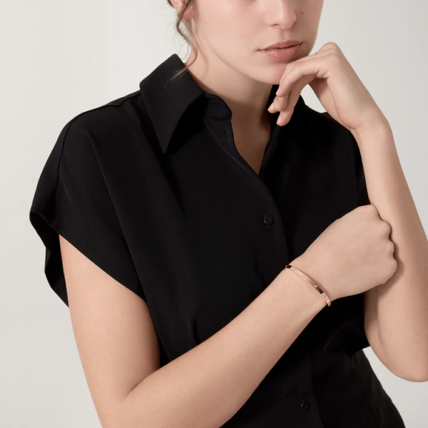 CARTIER LOVE BRACELET, SMALL MODEL, 10 DIAMONDS - Image 9