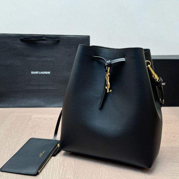 SAINT LAURENT PARIS VII pochon in lambskin
